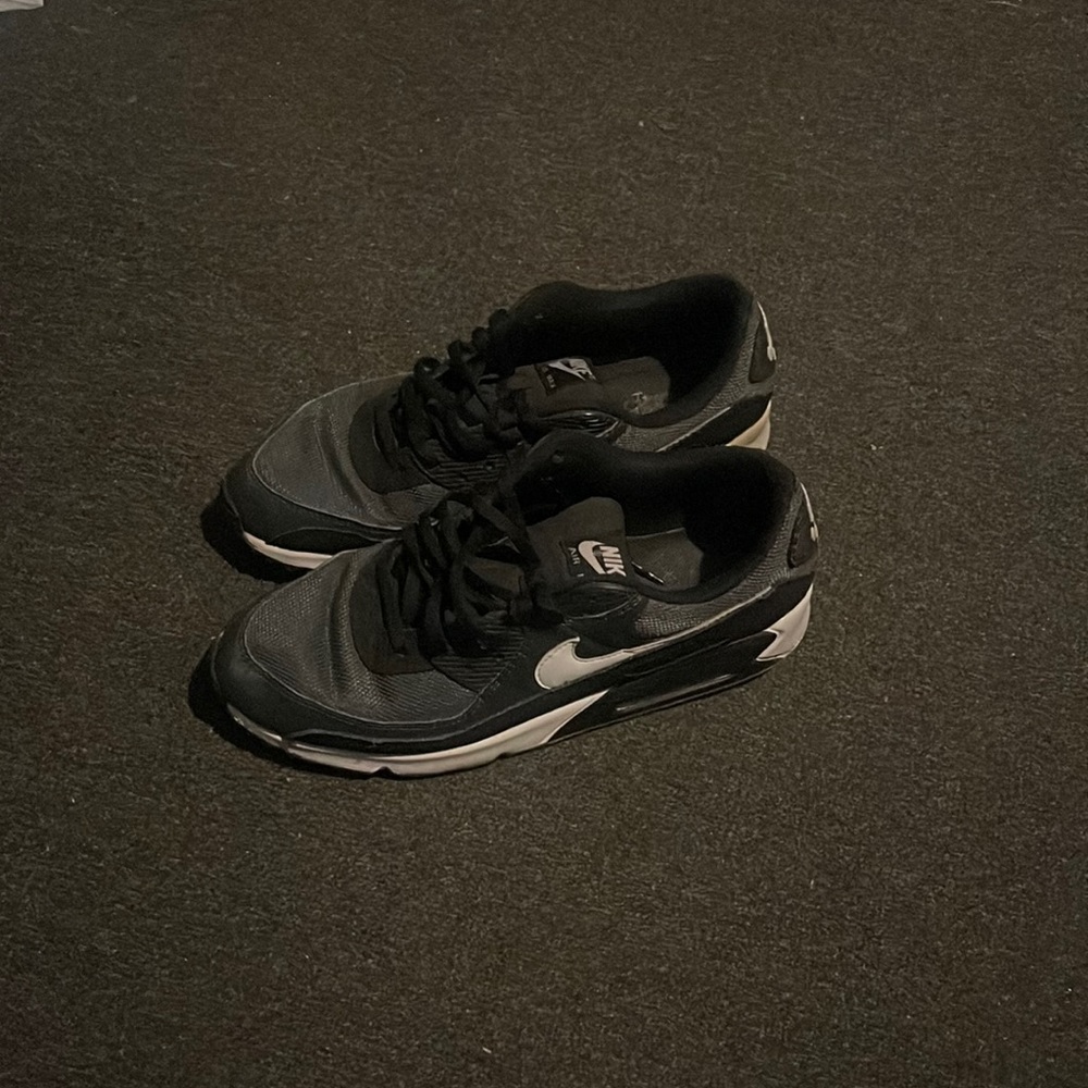 used Nike air max 90s